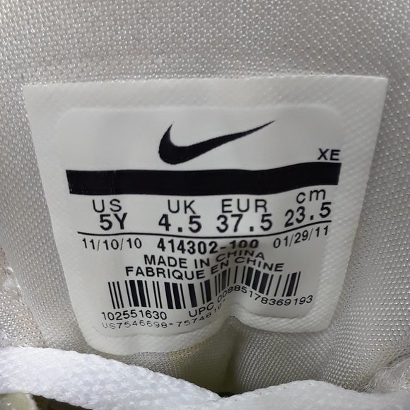 Nike Running Shoes - Picture 9 of 9